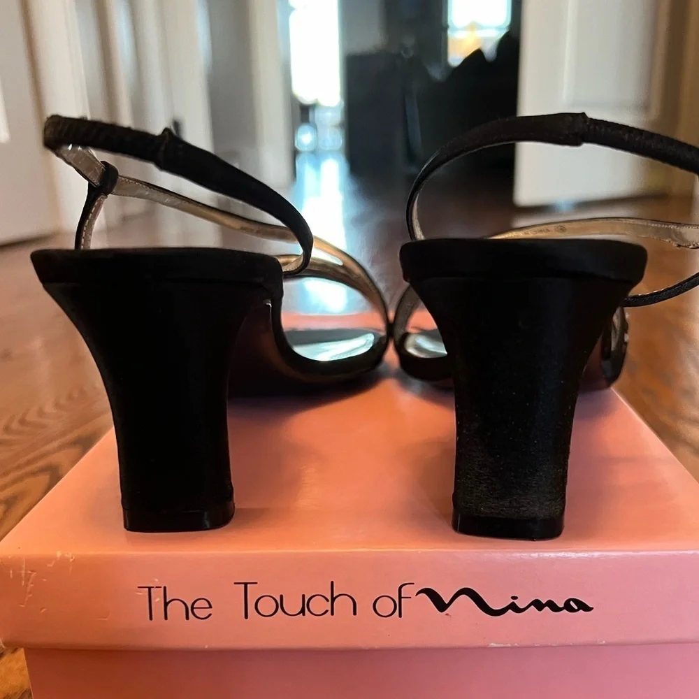 Touch of Nina Gisepe1 Black Luster 2” Heels Size 7.5
